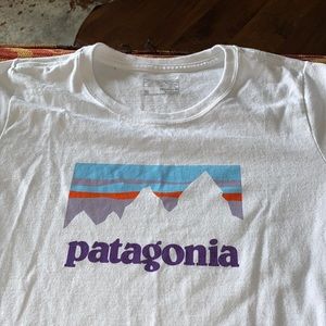 ⚡️Patagonia t shirt !